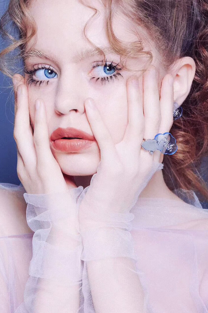 SONYA  BUCHIK FOR BLAH